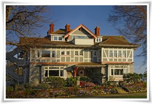 Dashwood Manor - This lovely manor is conveniently situated beside the ocean within walking distance of downtown Victoria.  You will always remember the breathtaking views of the ocean and the magnificent Olympic Mountains.