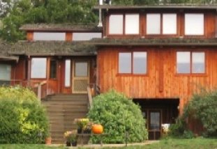 Bainbridge Island Bed and Breakfast - End-of-road peacefulness on 8.6 acres of woodlands, gardens, and ponds with views of the Olympic Mountains.